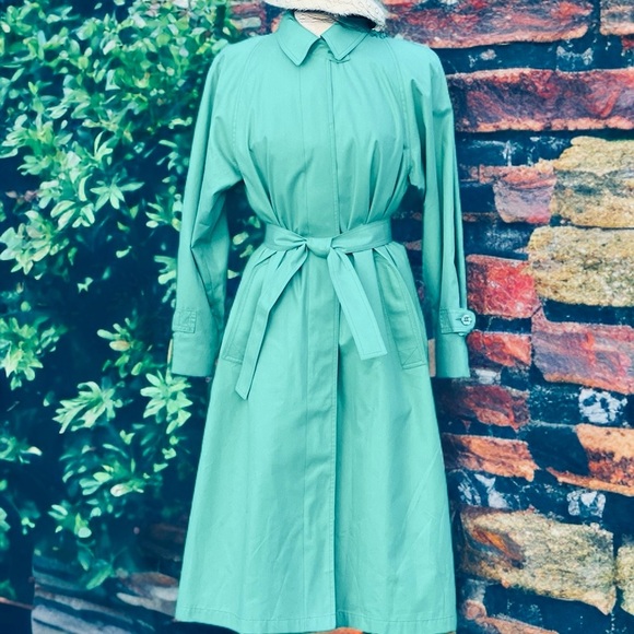 VINTAGE London Fog teal green trench coat|10P - Picture 2 of 11